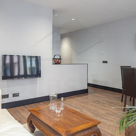 Chambre Noir Apartamento Oviedo Kültér fotó