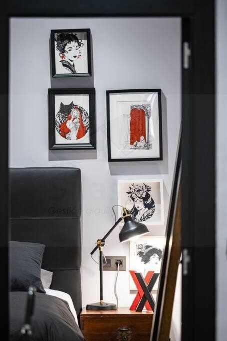 Chambre Noir Apartamento Oviedo Kültér fotó